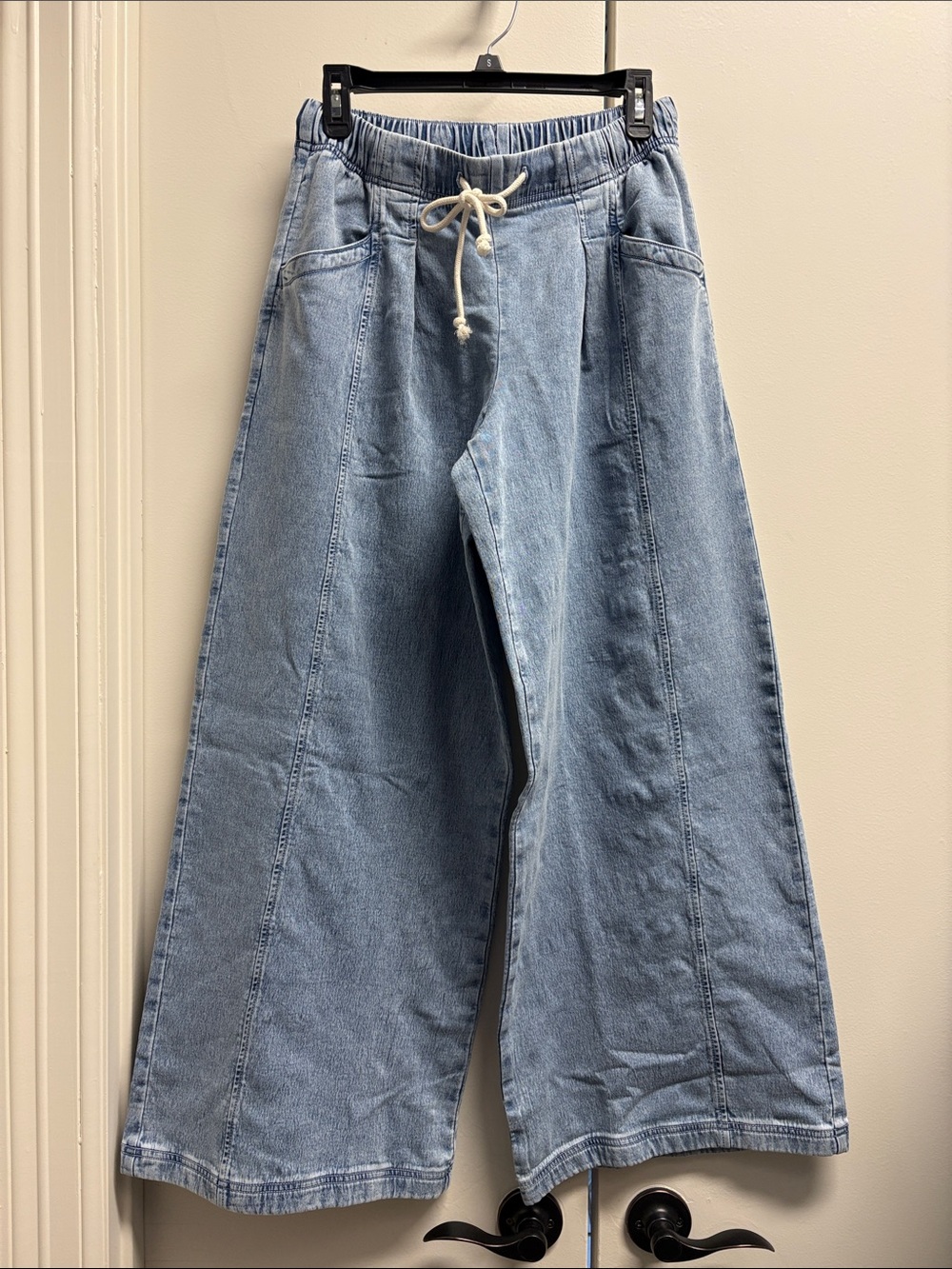 aerie Light Blue Wide-Leg Drawstring Jeans (small)
